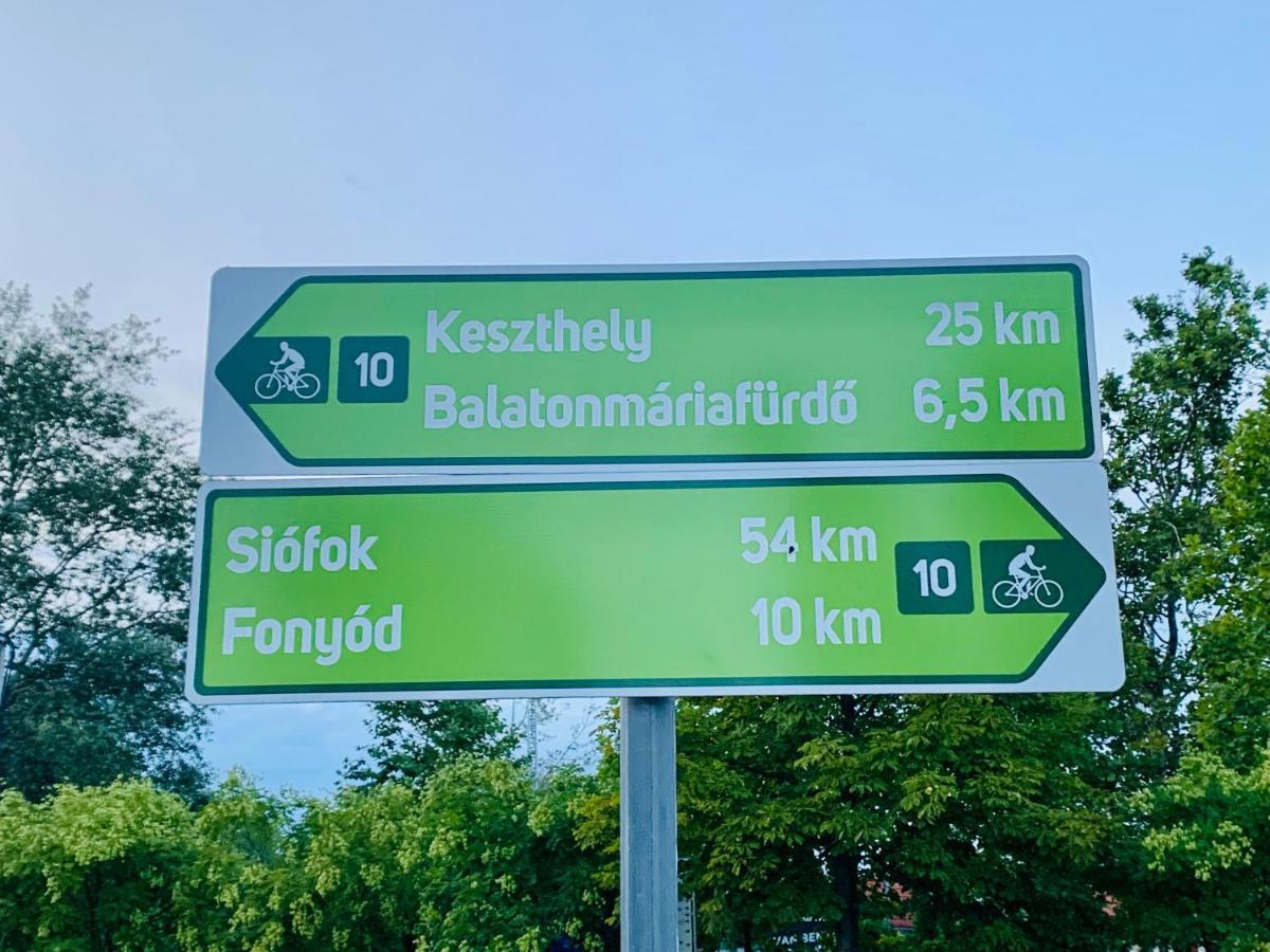 Laszlo Nyaralohaz Balatonfenyves Eksteriør bilde