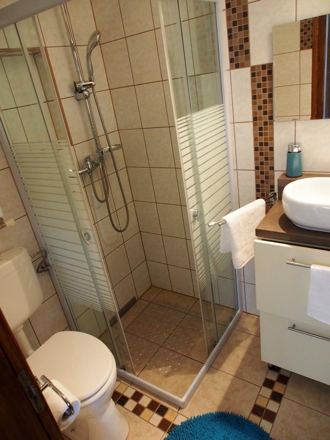 Laszlo Nyaralohaz Balatonfenyves Eksteriør bilde
